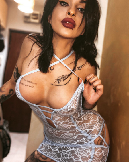 Luxure Luna 🖤 femdom/vanilla