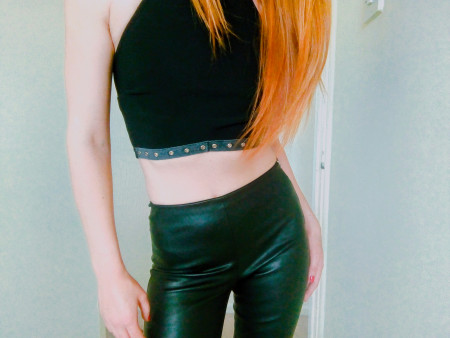 British Redhead Robyn