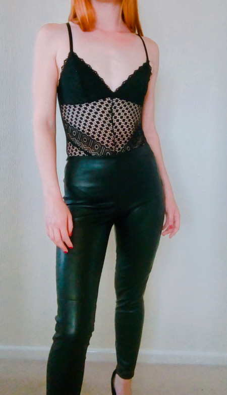 British Redhead Robyn