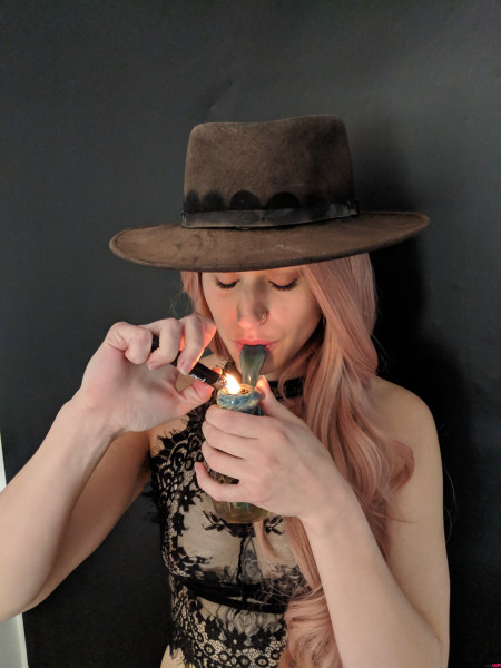 Hunny Bunny And Giant Jon