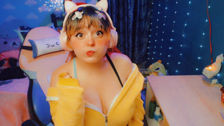 waifumochi_chan COSPLAY