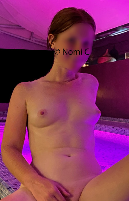 Nomi