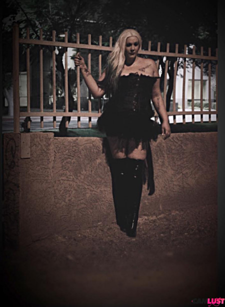 Amazon Goddess Mz Molly