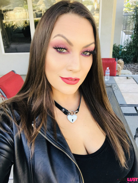 Mistress Ashley Rebel