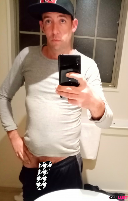 krystel clean,Tgirl ..   ricky rock solid.. bi guy