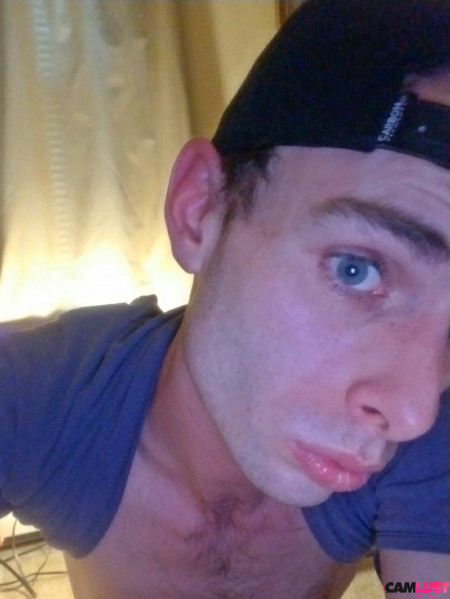 KinkyHungCollegeBoi101